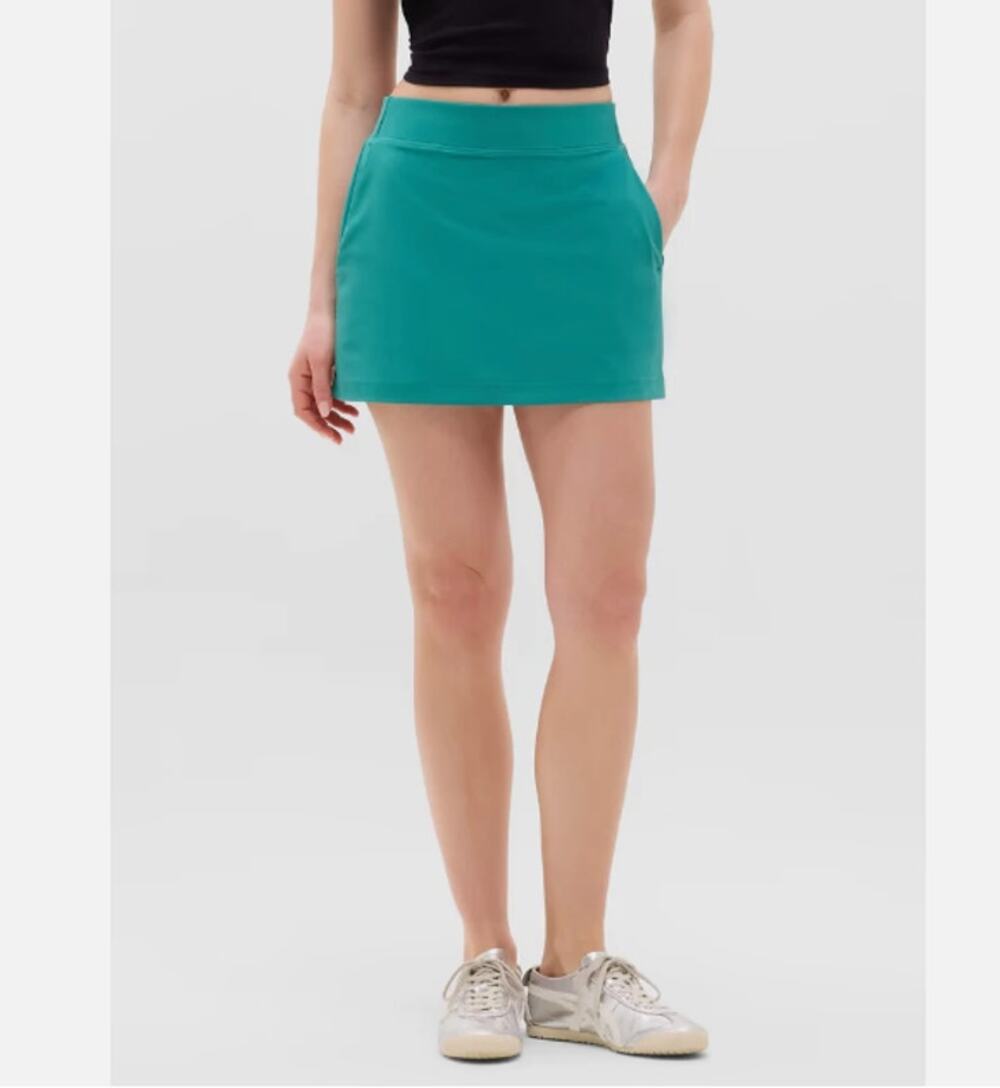 Athleta Brooklyn 13.5" Skort Alpine Green NWT Size 8
